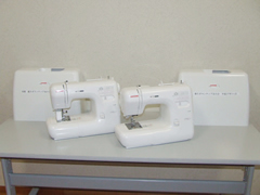 寄贈されたミシン