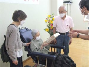 100歳・マツシマ (3)